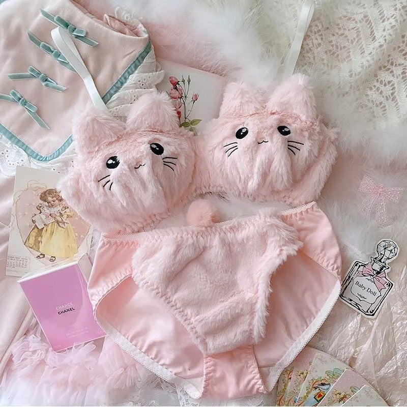 New High Quality Cute Kitty Anime Soft Plush Design Bra & Panty Set